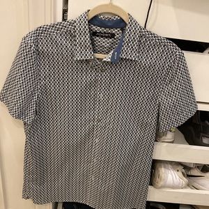 Mens Medium button down shirt